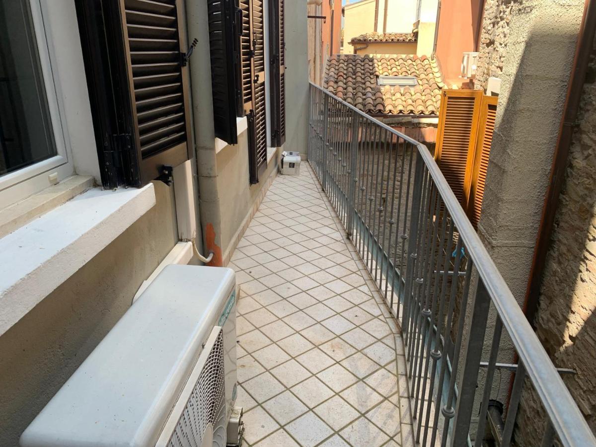 Casa Tangerina Apartment Pesaro Exterior photo